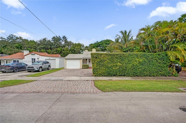 755 Ne 88th St, Miami