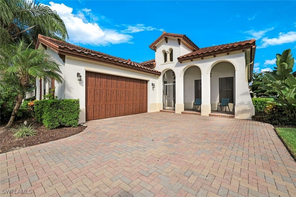 5177 Salerno St, AVE MARIA