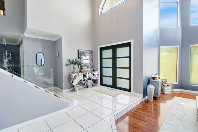 5 of 44 - 8467 Nw 201st Ter, Miami, FL