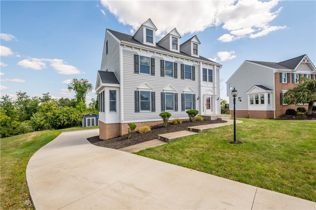 921 Bideford Drive, South Park