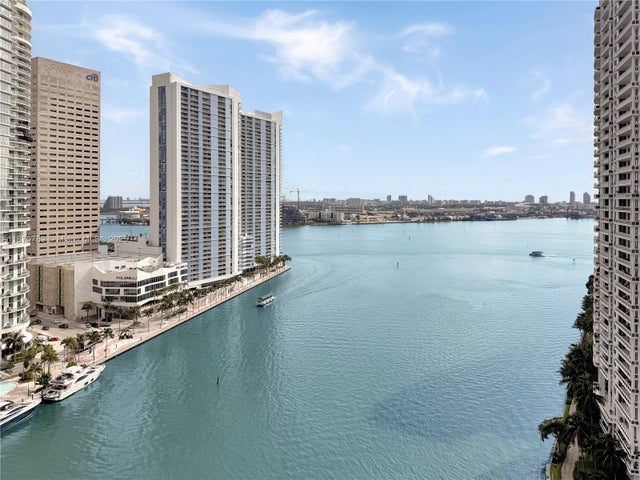 2 of 44 - 465 Brickell Ave 2002, Miami, FL