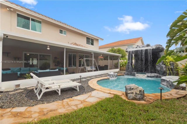 1 of 40 - 14410 Sumter Mnr, Davie, FL