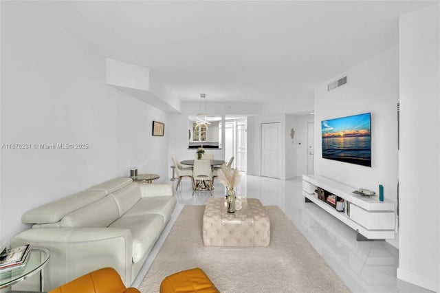 5 of 85 - 21050 Point Pl 302, Aventura, FL