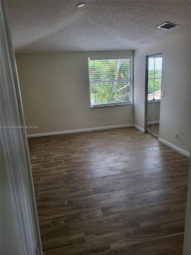 4 of 20 - 13012 Nw 8th St, Pembroke Pines, FL