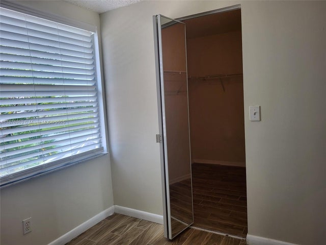 5 of 20 - 13012 Nw 8th St, Pembroke Pines, FL