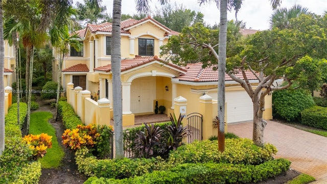4 of 52 - 1559 Passion Vine Cir 7-2, Weston, FL