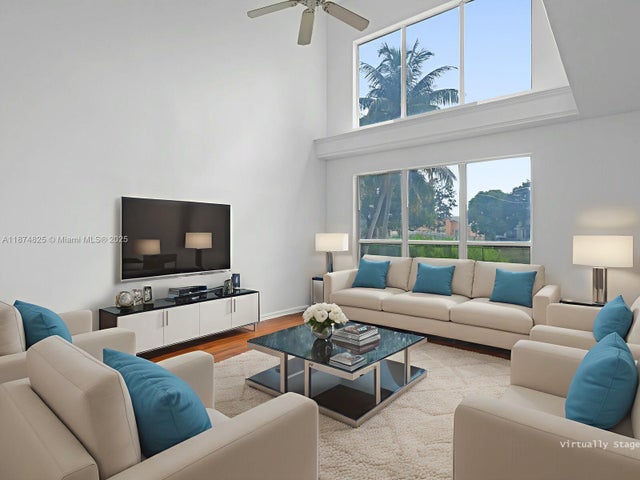 1 of 45 - 5820 N Plum Bay Pkwy, Tamarac, FL