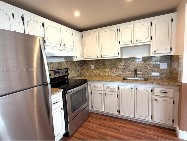 5 of 25 - 407 Brittany I 407, Delray Beach, FL