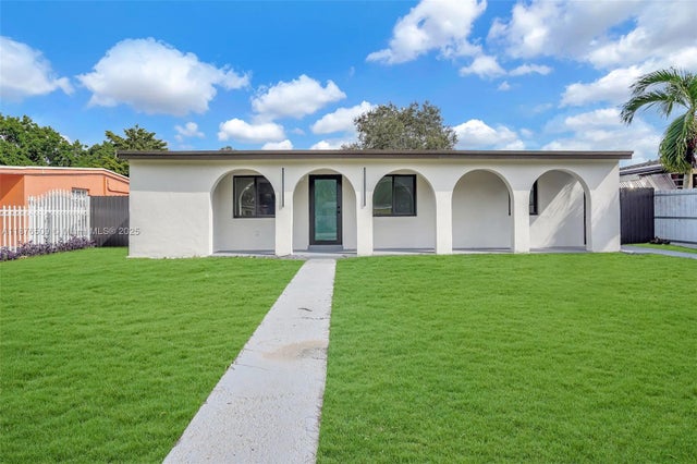 1 of 27 - 3315 Nw 98th St, Miami, FL