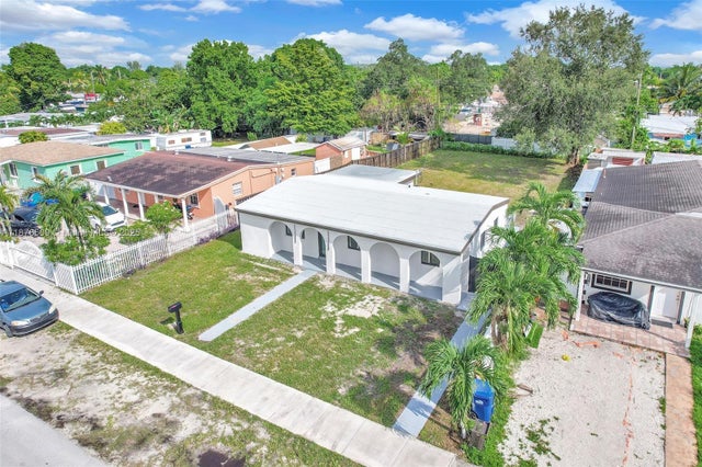 2 of 27 - 3315 Nw 98th St, Miami, FL