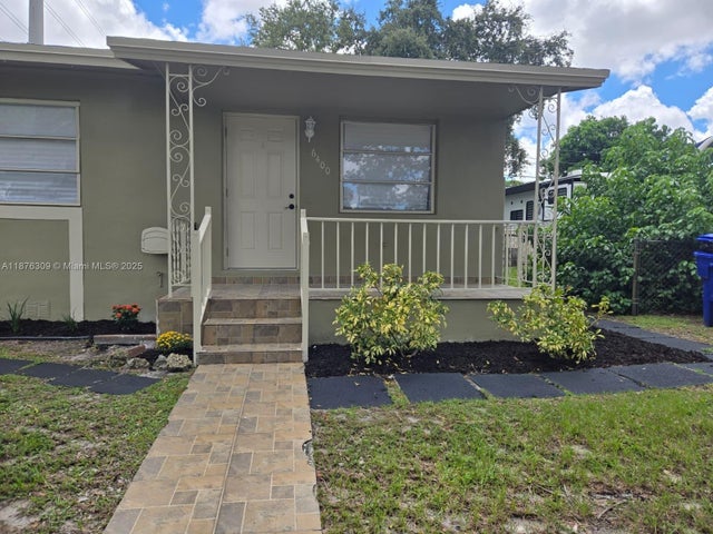 2 of 15 - 6400 Meade St, Hollywood, FL