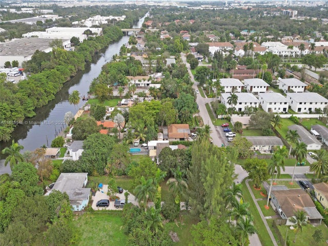1 of 58 - 3291 Sw 44th St, Dania Beach, FL