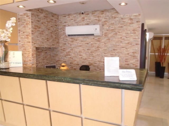5 of 19 - 6770 Indian Creek Dr 7p, Miami Beach, FL
