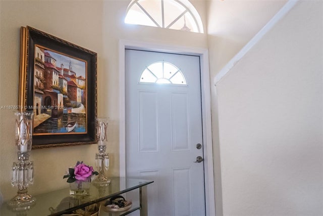 5 of 36 - 6864 Sugarloaf Key St, Lake Worth, FL