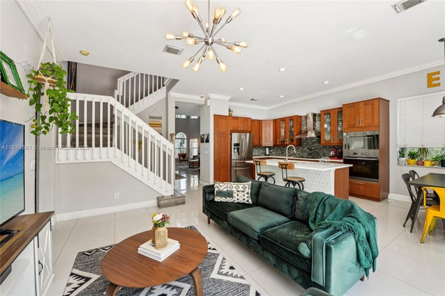 2 of 55 - 1745 Nw 77th Ave, Pembroke Pines, FL