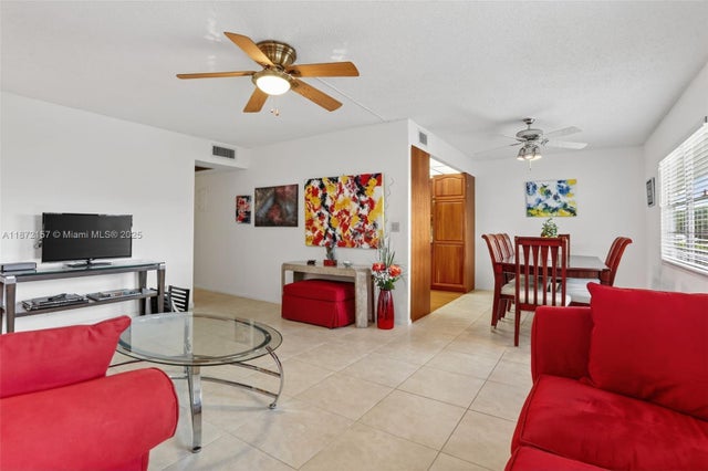 4 of 42 - 1074 Oakridge F 1074, Deerfield Beach, FL