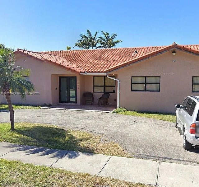2 of 2 - 10610 Sw 146th Ave, Miami, FL