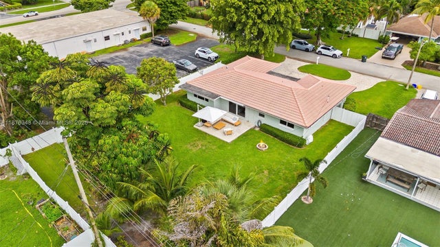 4 of 29 - 1180 Sw 17th St, Boca Raton, FL