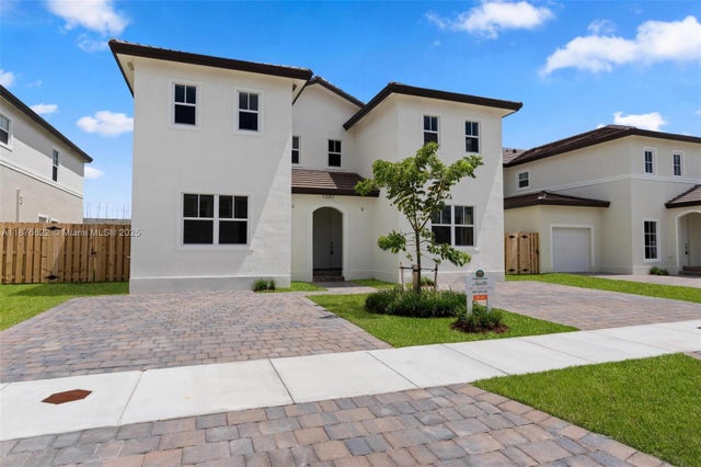 3 of 33 - 13353 Sw 274 St, Miami, FL