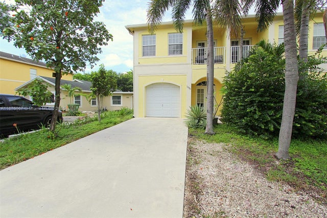 3 of 39 - 1035 Nw 7th Ter, Fort Lauderdale, FL