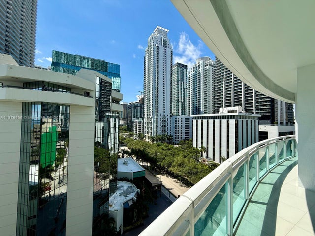 5 of 23 - 951 Brickell Ave 1010, Miami, FL