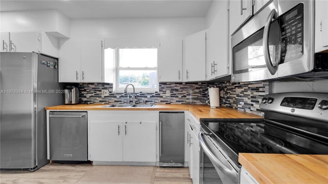 5 of 20 - 3349 W Park Rd, Hollywood, FL
