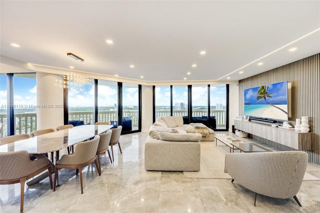 3 of 21 - 2000 Island Blvd 2507, Aventura, FL