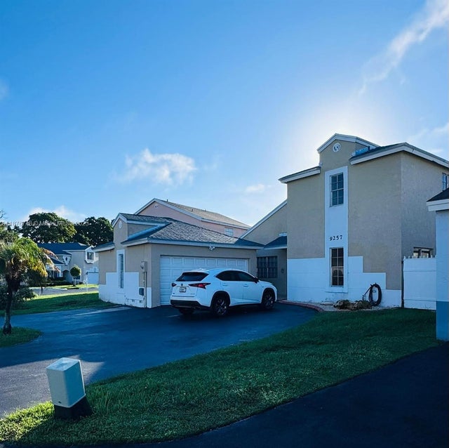 2 of 36 - N/A, Miami, FL