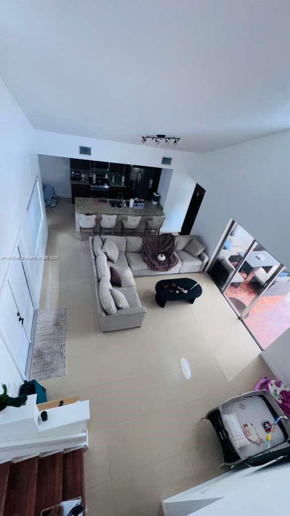 5 of 36 - N/A, Miami, FL