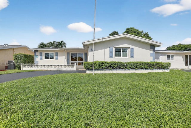 1 of 37 - 2849 Nw 87th Ave, Sunrise, FL