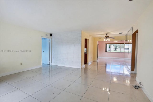 4 of 37 - 2849 Nw 87th Ave, Sunrise, FL