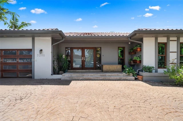3 of 45 - 3200 Ne 165th St, North Miami Beach, FL