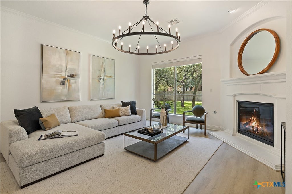 1305 Echo Ridge Lane, Cedar Park