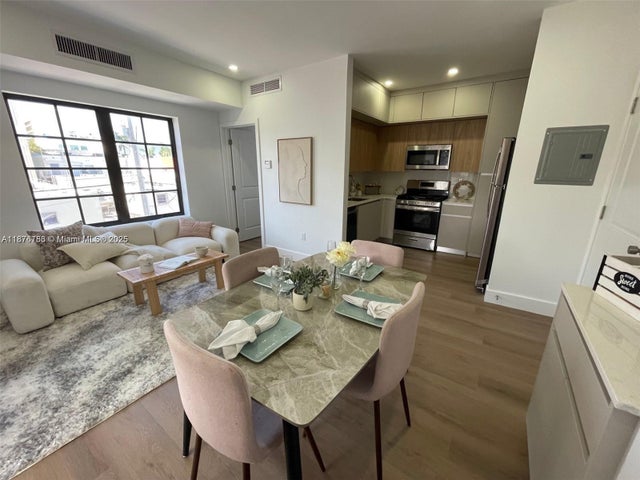 5 of 6 - 1619 Jefferson Ave 207, Miami Beach, FL