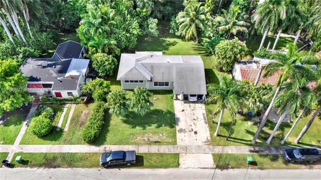 2 of 22 - 130 Nw 85th St, Miami, FL