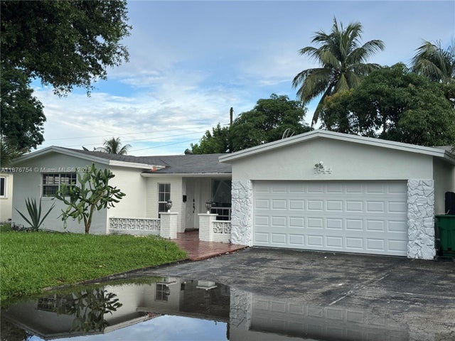 1 of 1 - 7644 Biltmore Blvd, Miramar, FL