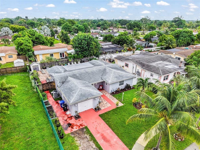 3 of 38 - N/A, North Lauderdale, FL
