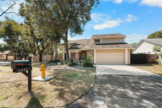 2 of 45 - 5444 Sw 150th Pl, Miami, FL