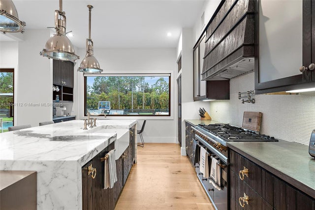 3 of 39 - 13411 Fox Croft Ln, Palm Beach Gardens, FL