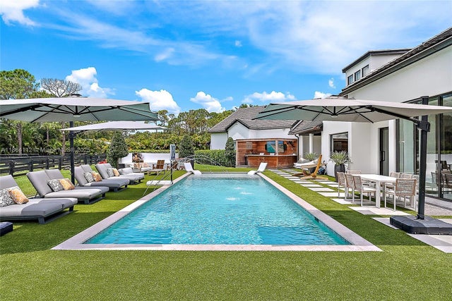 4 of 39 - 13411 Fox Croft Ln, Palm Beach Gardens, FL