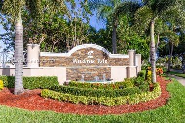 8525 Pine Cay, West Palm Beach