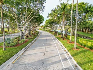 4 of 42 - 8525 Pine Cay, West Palm Beach, FL