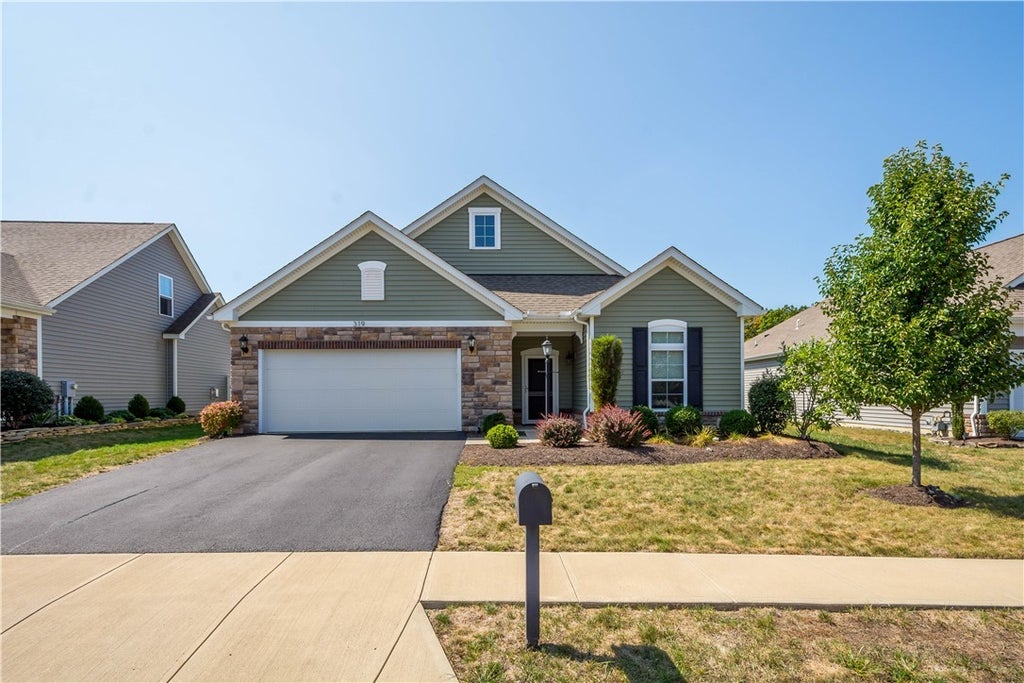 319 Dupont Drive, North Fayette