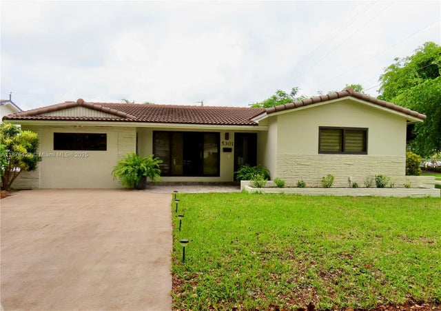 4 of 29 - N/A, Hollywood, FL