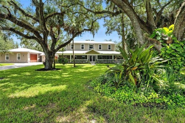 2 of 50 - 16461 Oakview Cir, Other, FL