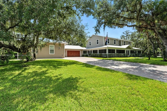 3 of 50 - 16461 Oakview Cir, Other, FL