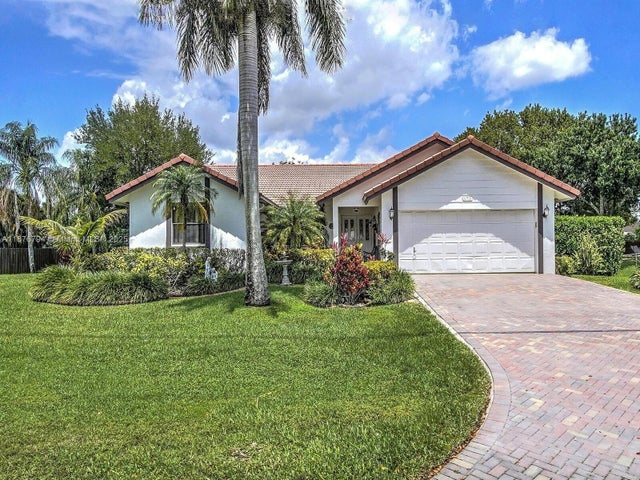 1 of 12 - 11701 Nw 27th St, Plantation, FL