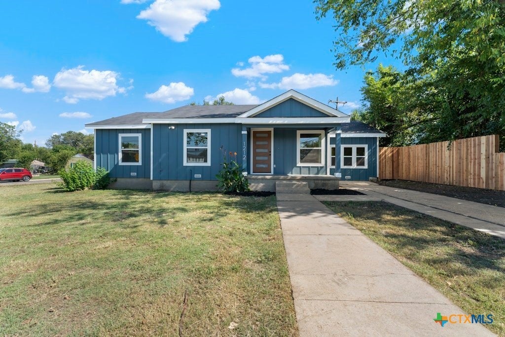 1212 Hillcrest Drive, Killeen