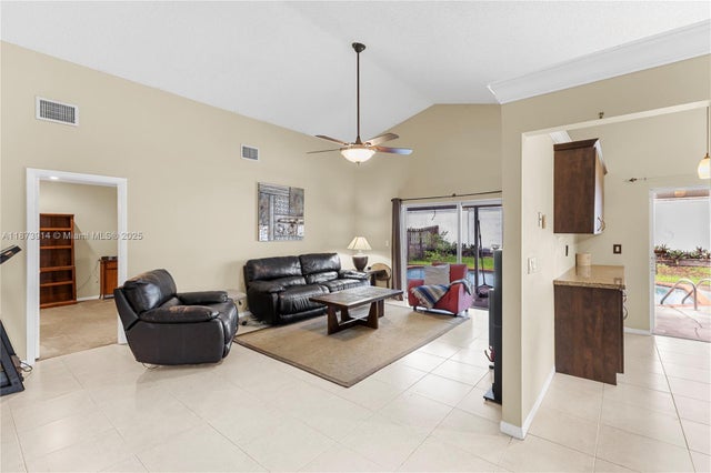 3 of 44 - 3101 Nw 123rd Ter, Sunrise, FL
