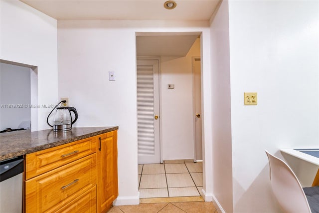 5 of 27 - 1750 Ne 191st St 708-2, Miami, FL